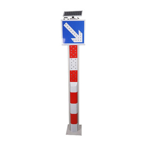 Aluminum Alloy Solar Intelligent Traffic Signal Light Pole Warning Post